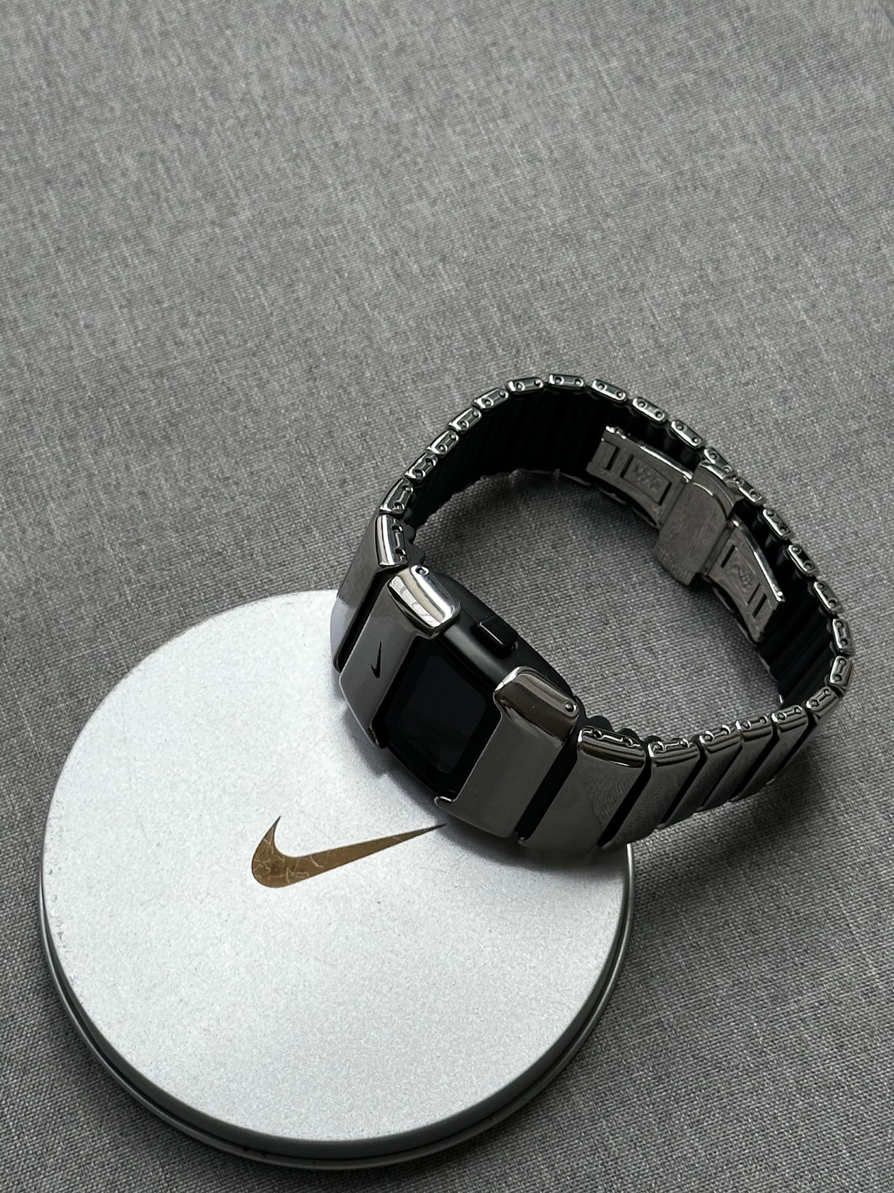 Nike D-Line Shiny Silver Digital Watch | Rare Collectible | Unisex Retro Sports Timepiece
